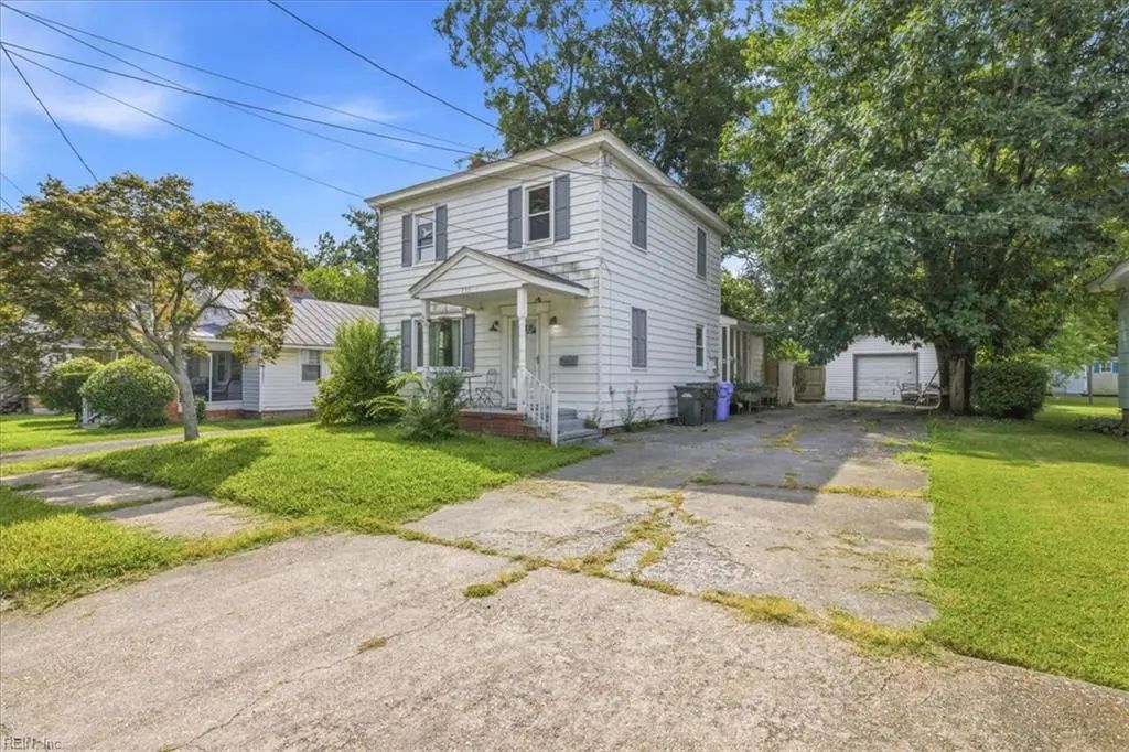 335 Highland Ave, Suffolk