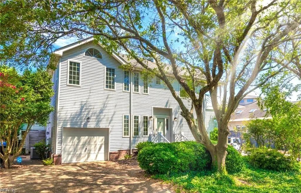 205 62nd St, Virginia Beach