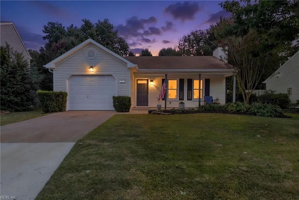 1816 Mullholand Drive Dr, Virginia Beach