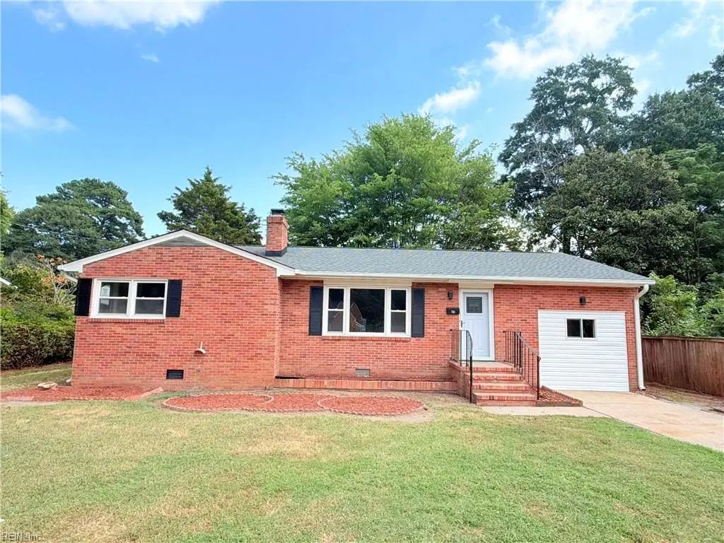 701 Forrest Dr, Newport News