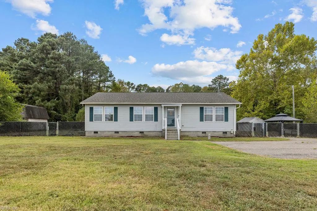 2455 Hog Island Rd, Surry County