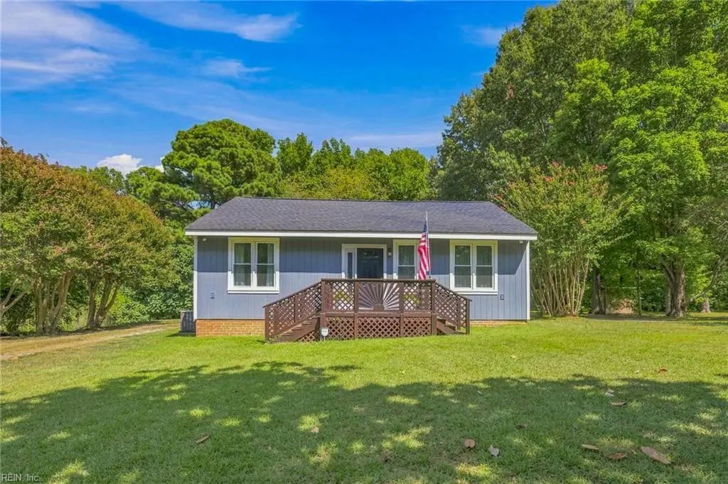 920 Lindsley Dr, Virginia Beach