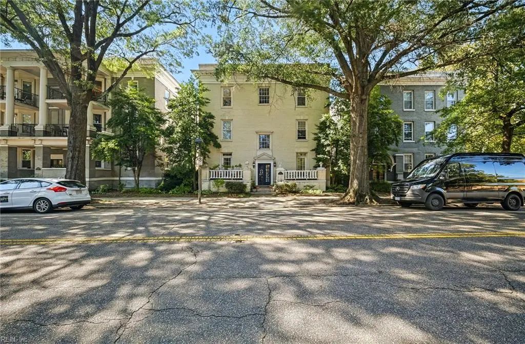 1015 Colonial Ave, Norfolk