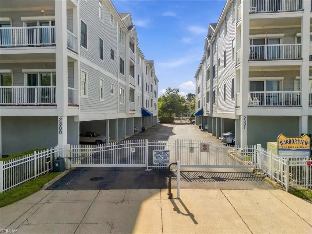 2301 Page Harbor Landing  Unit 205 Lndg, Virginia Beach