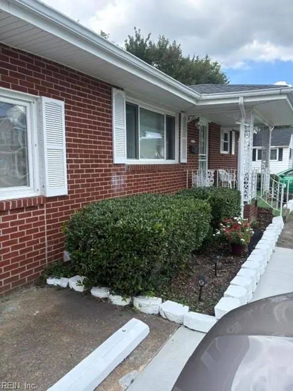 1517 Centre Ave, Portsmouth