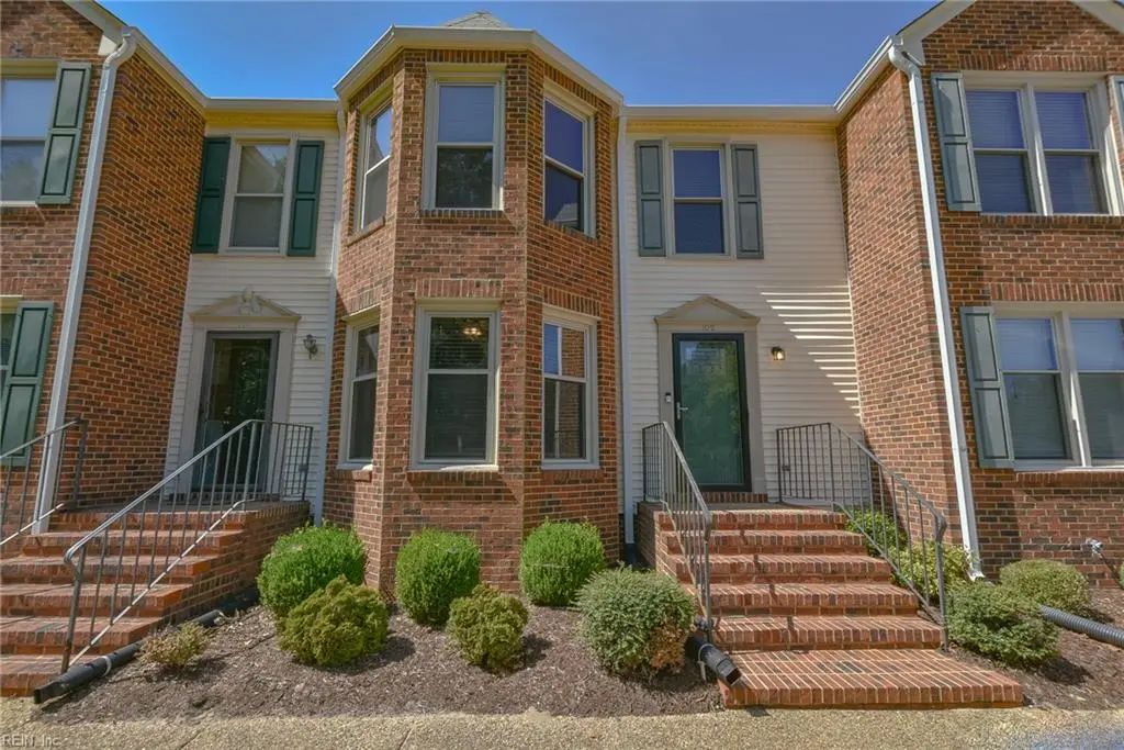 102 River Point Dr, Suffolk