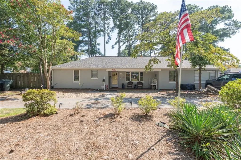 315 Thole St, Norfolk
