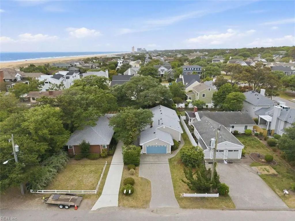 112 72nd St, Virginia Beach