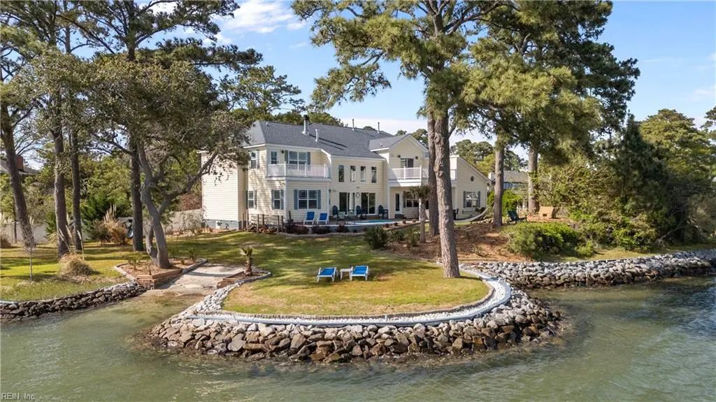 2000 English Cedar Cir, Virginia Beach