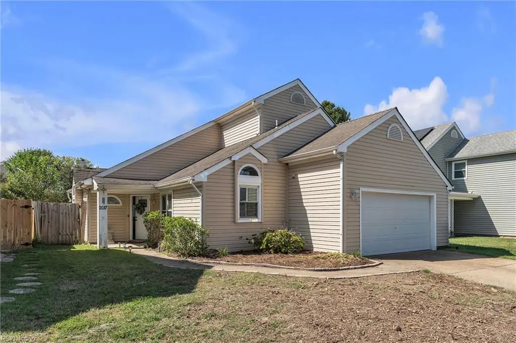2017 Twinflower Ct, Virginia Beach