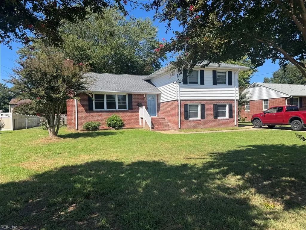 62 Cline Dr, Hampton