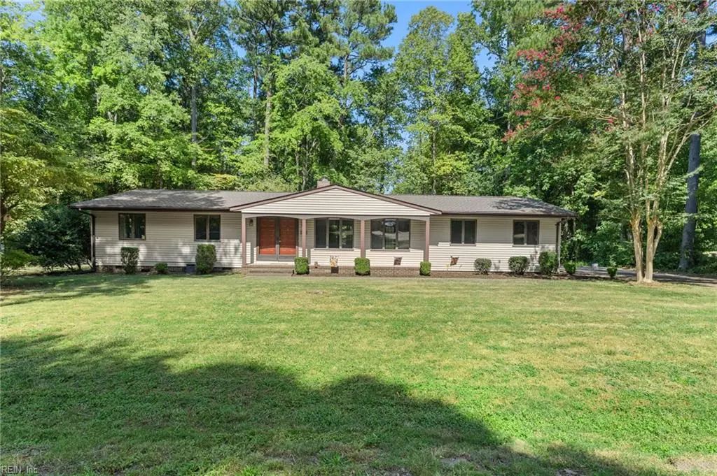 6481 Glenside Ct, Gloucester County