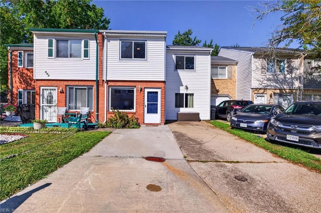 697 Grant Avenue Ave, Virginia Beach