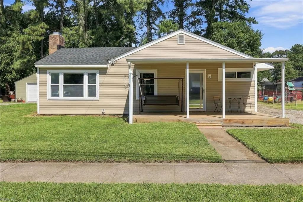 2424 Youngman Rd, Chesapeake