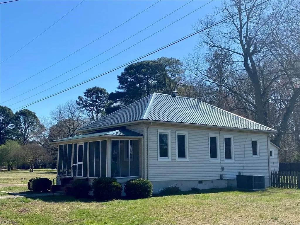 21464 Twin Hill Ln, Isle of Wight County