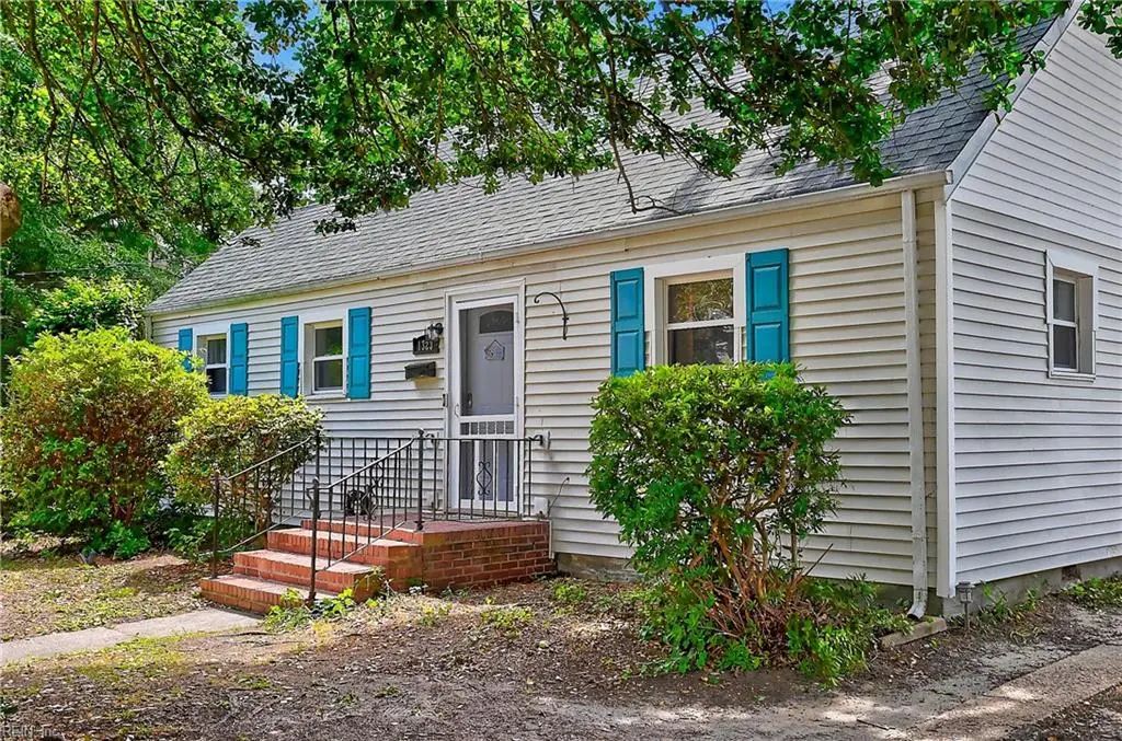 1323 Jenifer St, Norfolk
