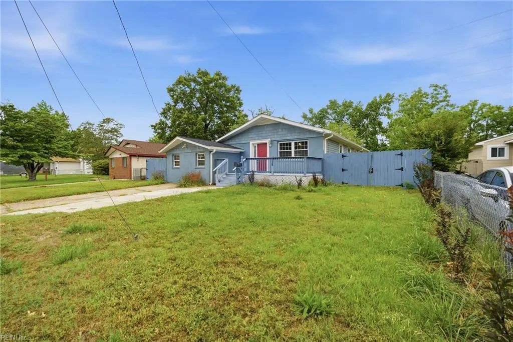 218 Bradford Ave, Norfolk