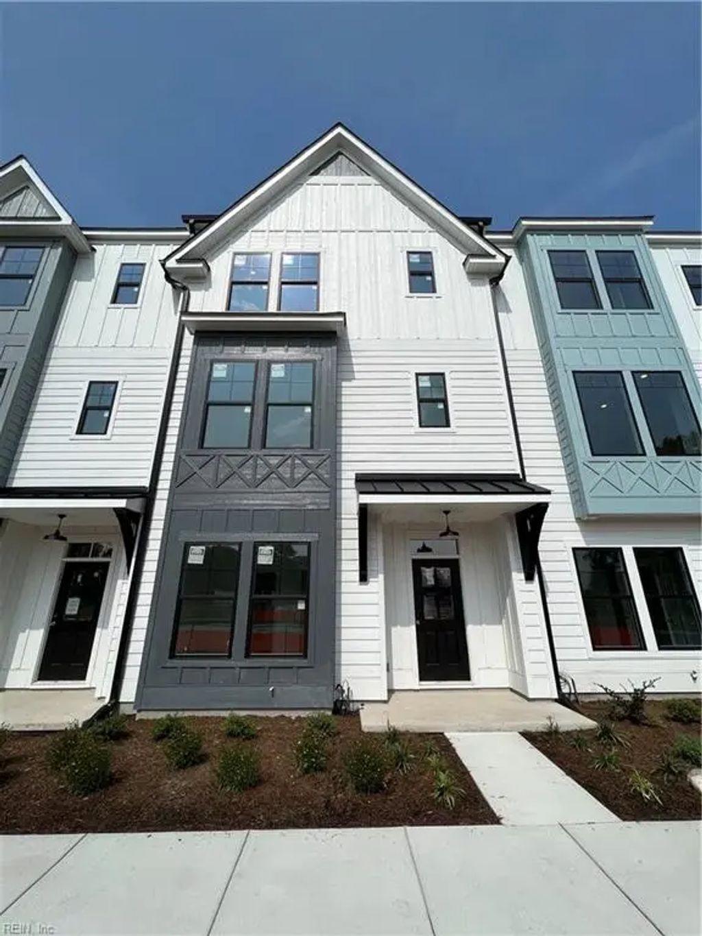 905 Bernard Lane, Chesapeake