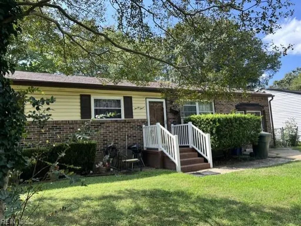 23 Tillerson Dr, Newport News