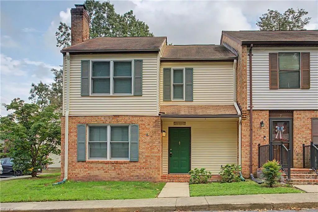 285 Merrimac Trl, Williamsburg