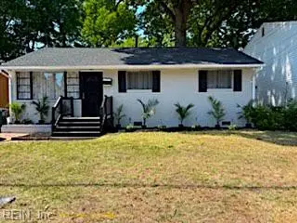 637 44th Street St, Newport News