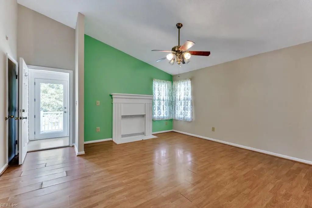 3437 Dana Ln, Virginia Beach