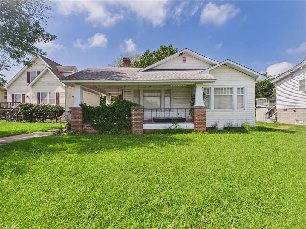 1228 Poquoson Ave, Poquoson
