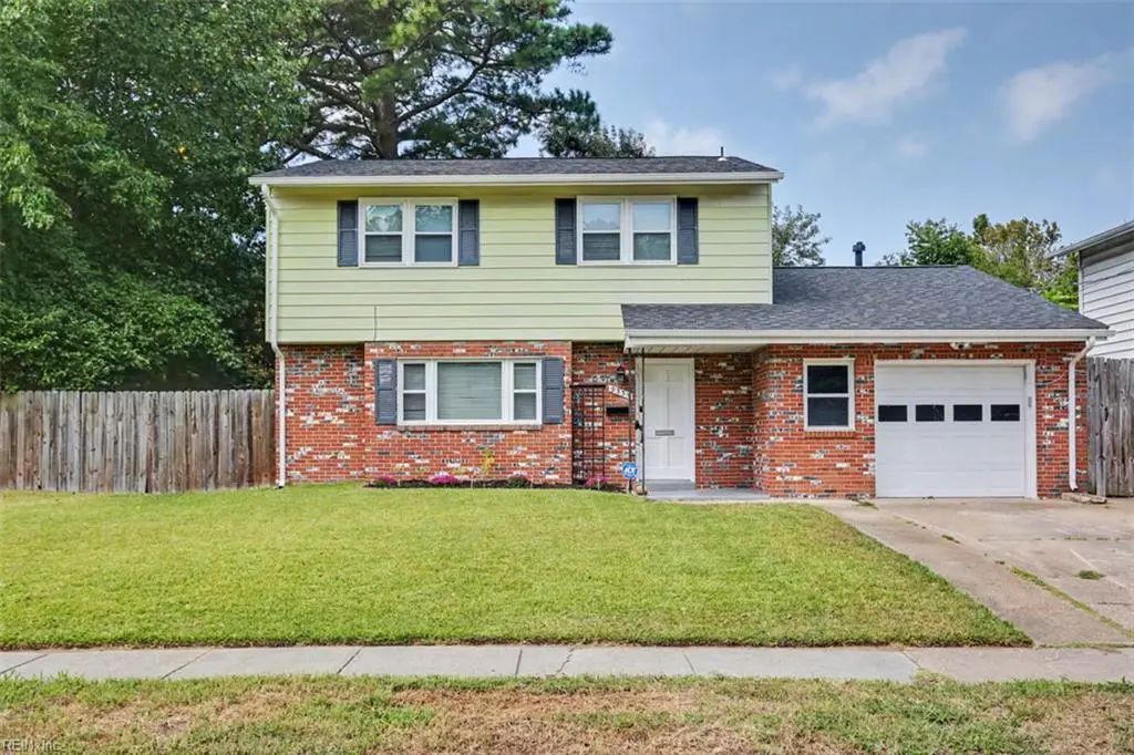 9335 Beaumont St, Norfolk