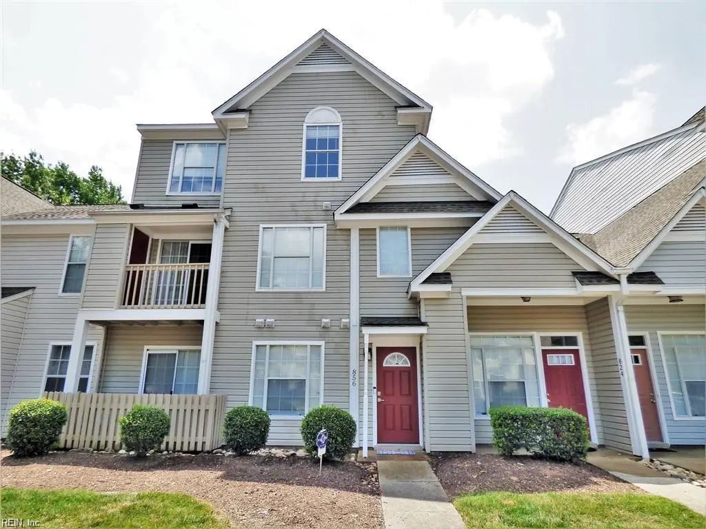 856 Whistling Swan Dr, Virginia Beach