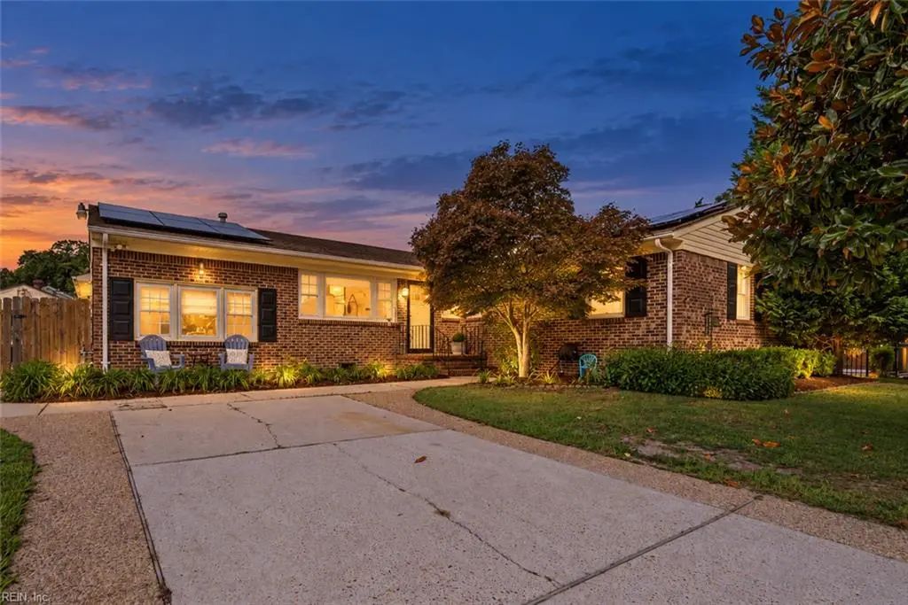 821 Ray Pl, Virginia Beach