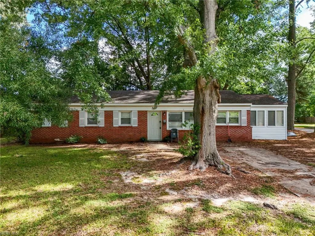 344 Hospital Dr, Virginia Beach