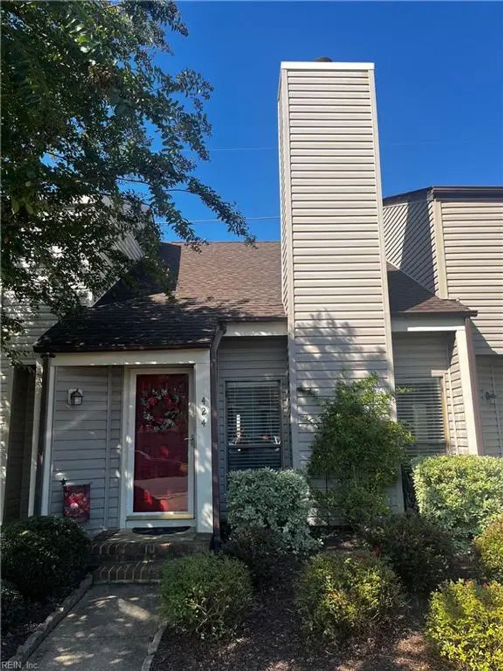 424 Falling Ln, Virginia Beach