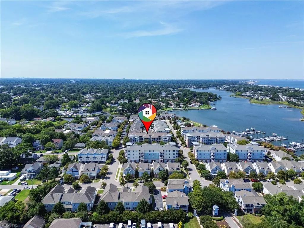 8262 N View Blvd, Norfolk