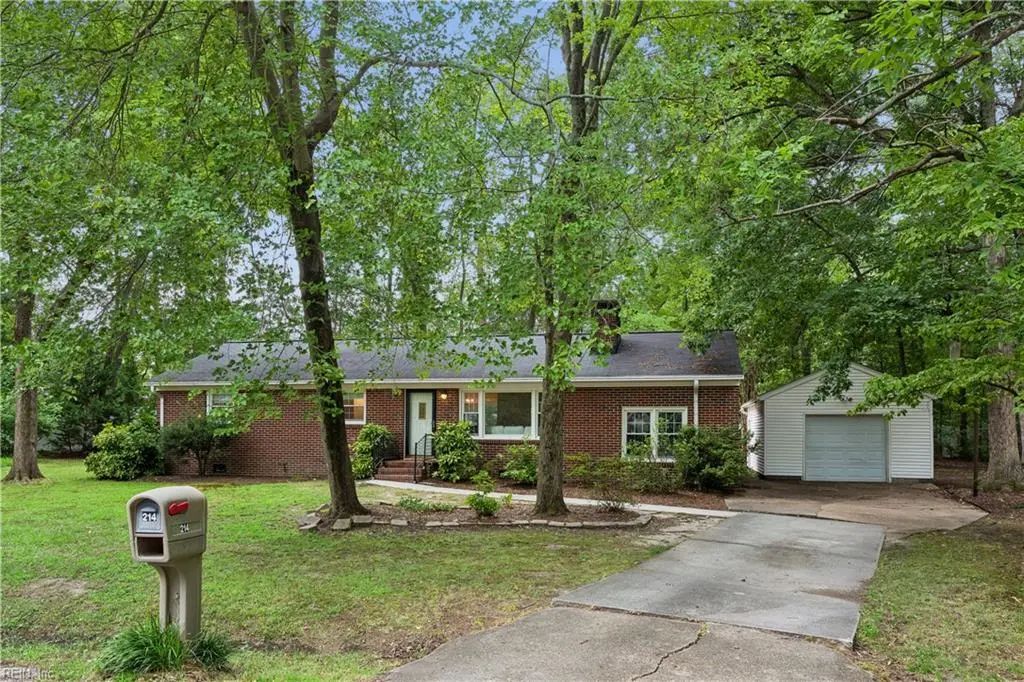 214 Greenland Drive, York County