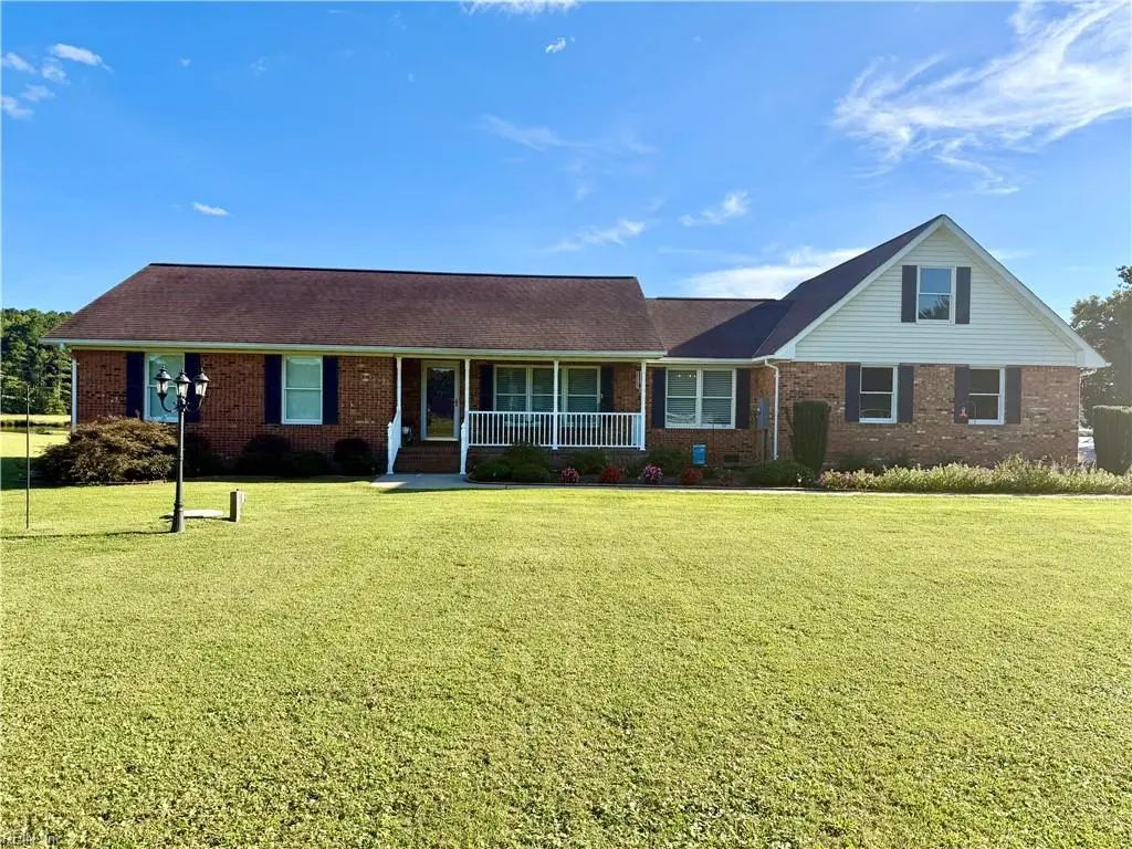 553 N End Est, Mathews County