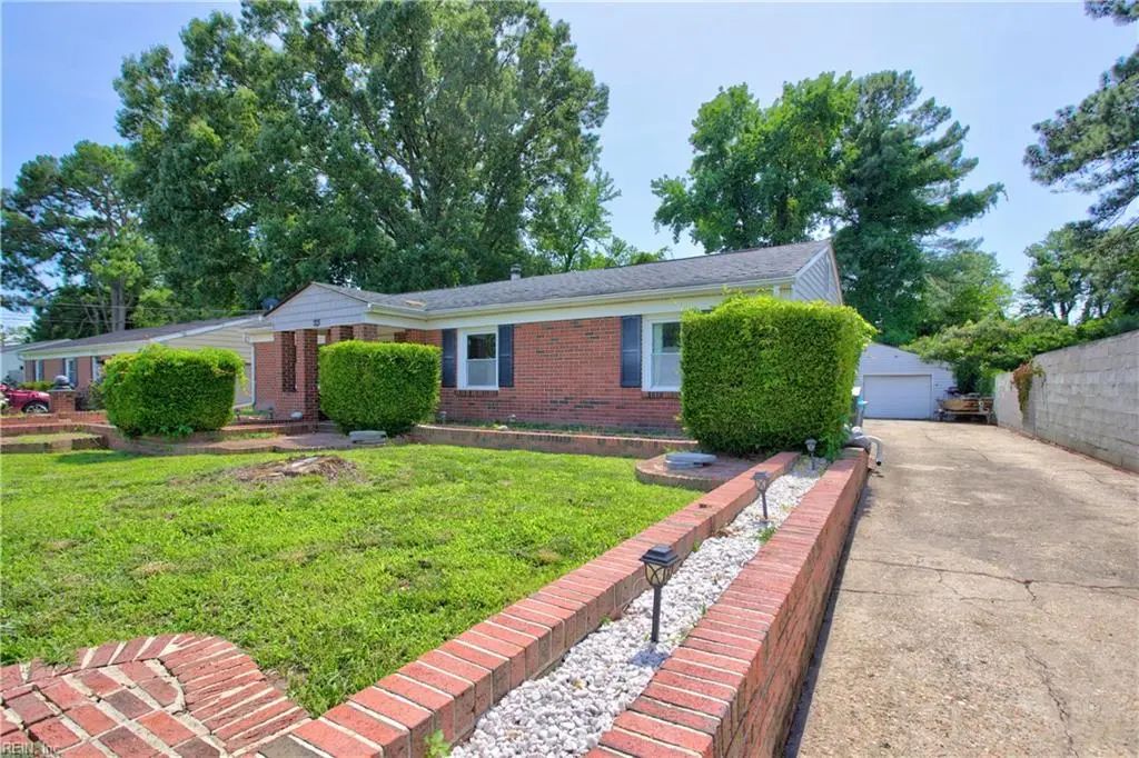 713 Pelham Dr, Hampton