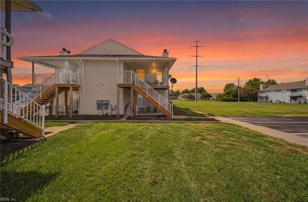 522 Peak Ct, Virginia Beach