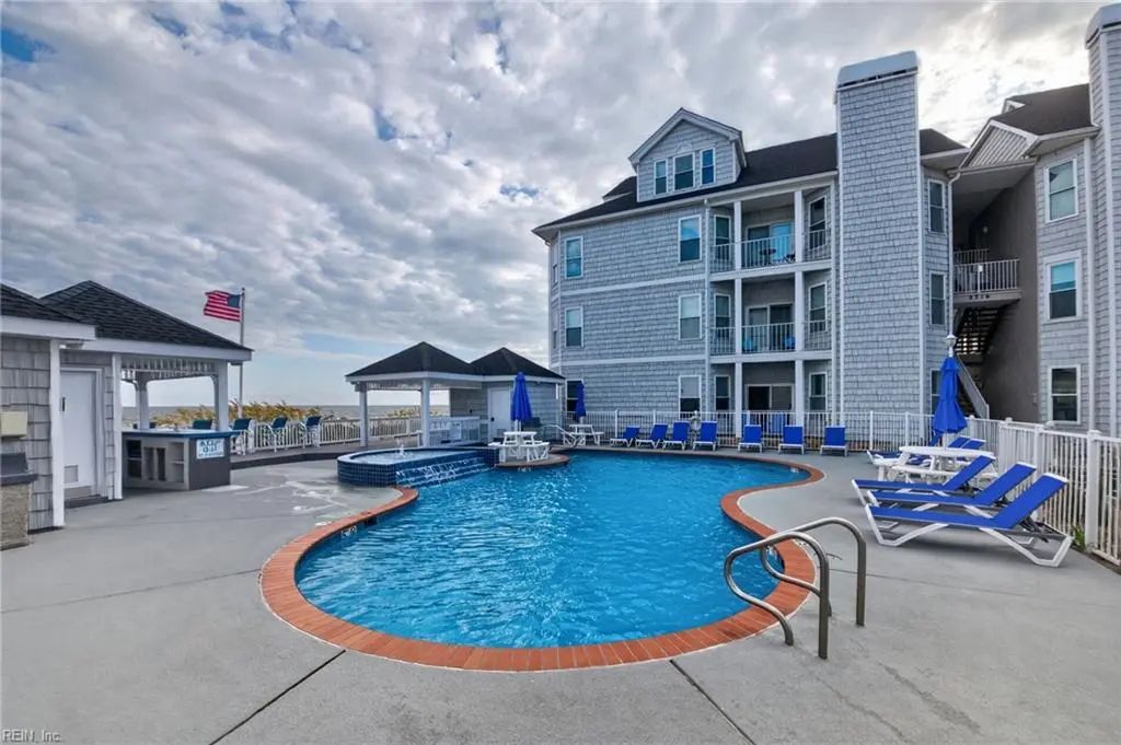 2313 Beach Haven Dr, Virginia Beach