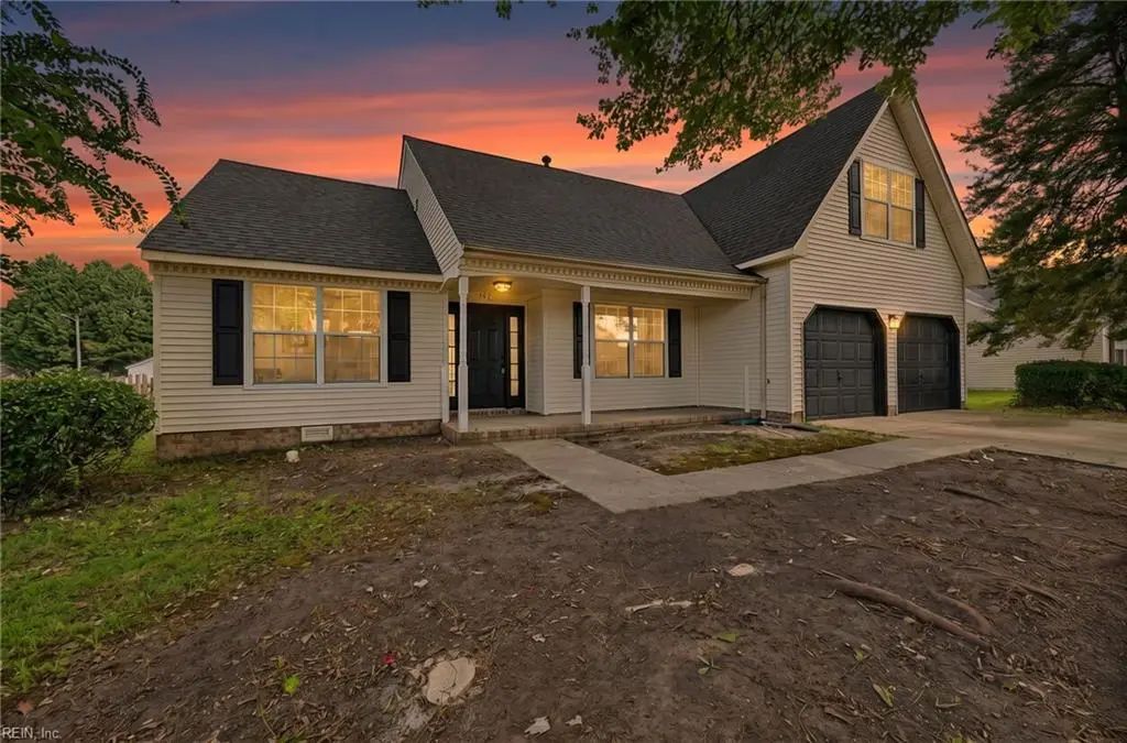 704 Woodcott Dr, Chesapeake