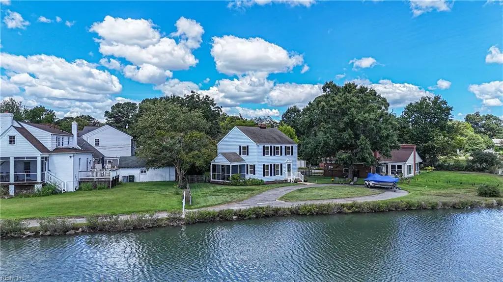 403 Harbor Dr, Hampton