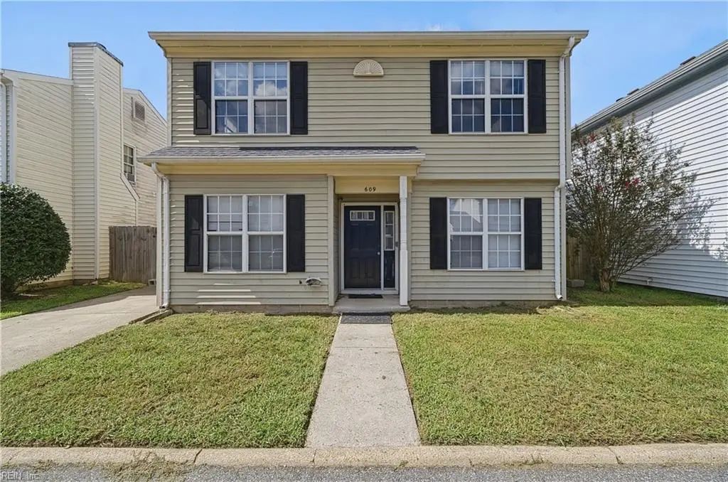 609 Mclaw Dr, Newport News