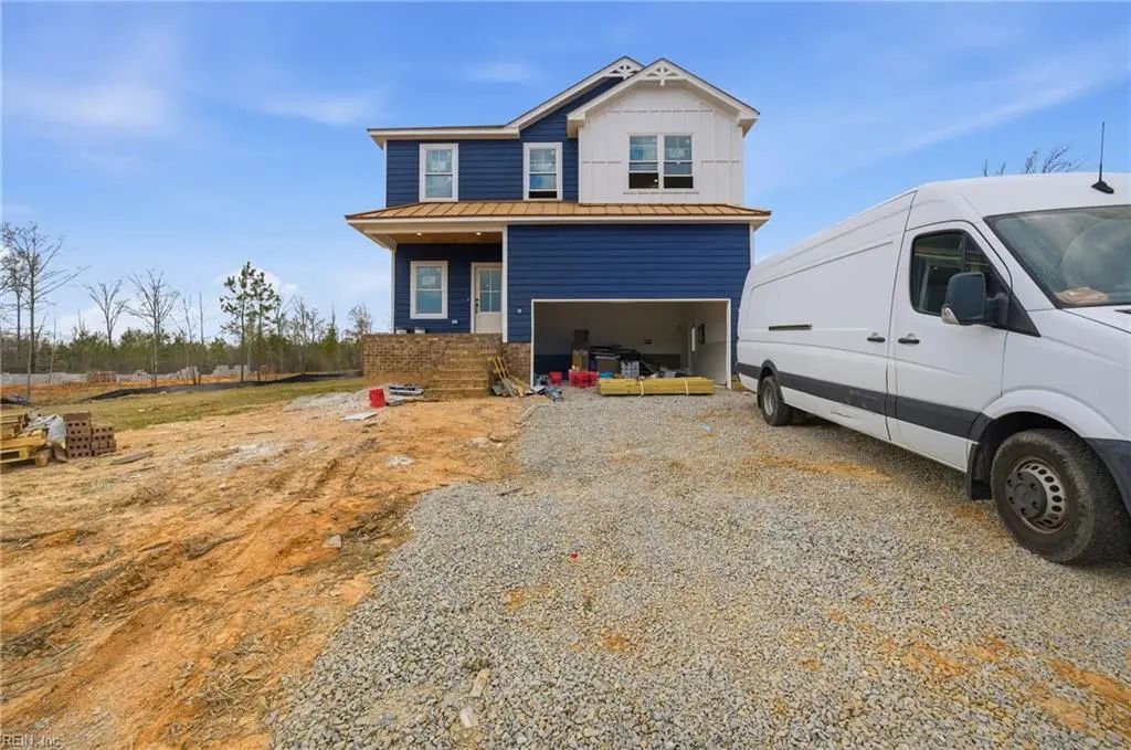 595 Ferry Landing Dr, Mecklenburg County