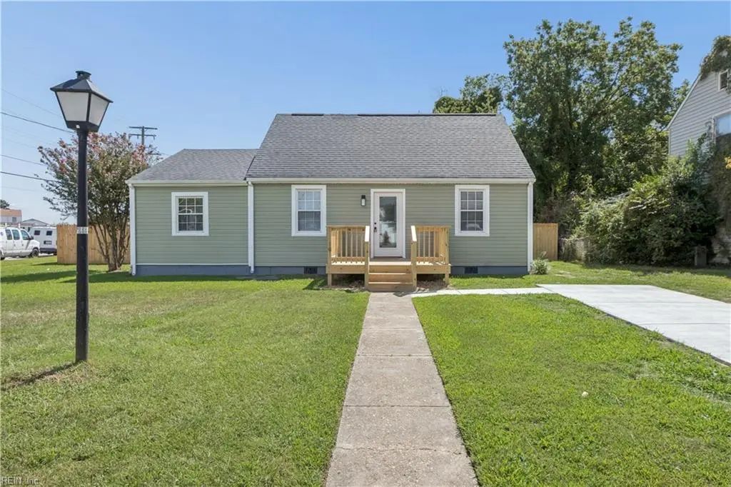 988 15th St, Newport News