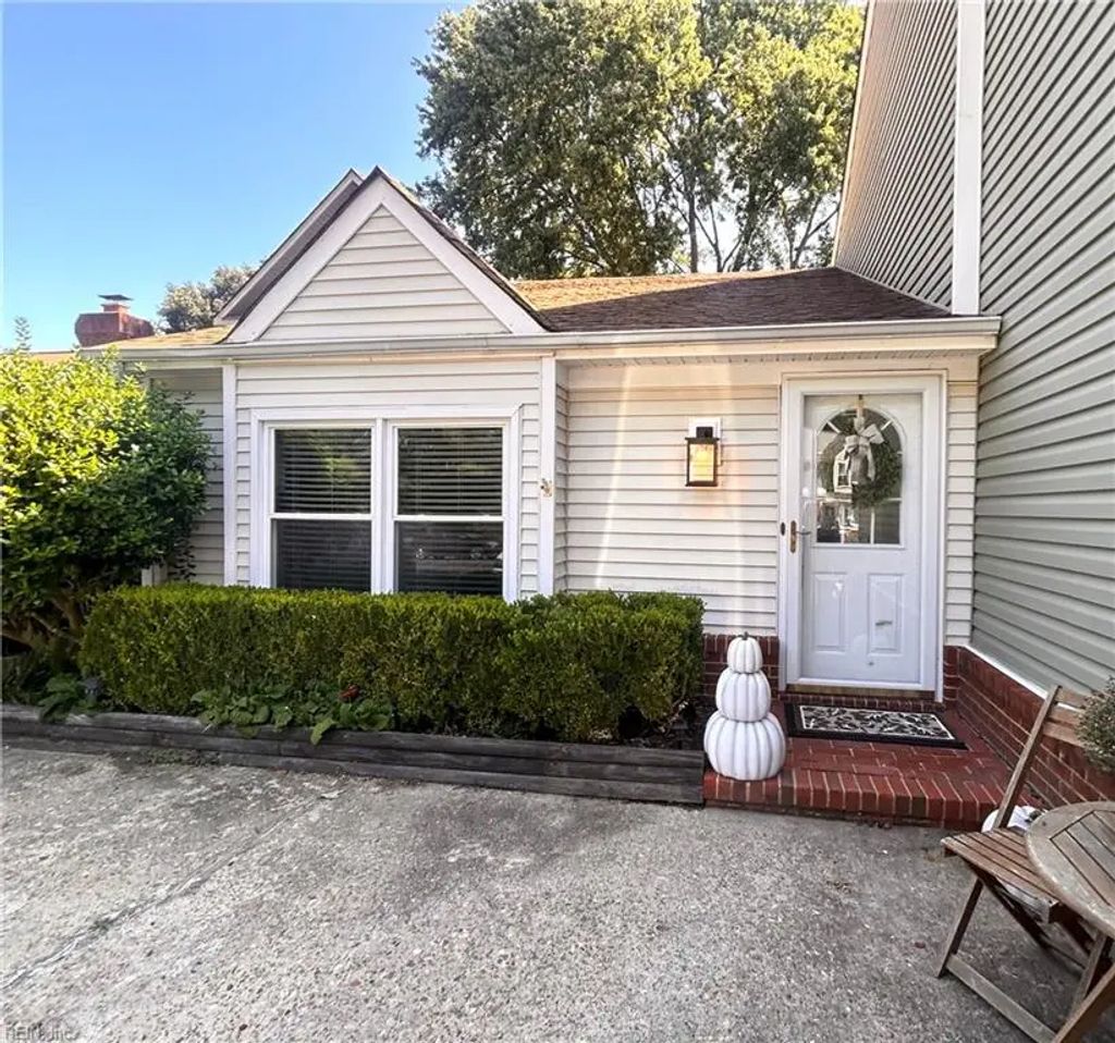 2412 Lake Havasu Ct, Virginia Beach