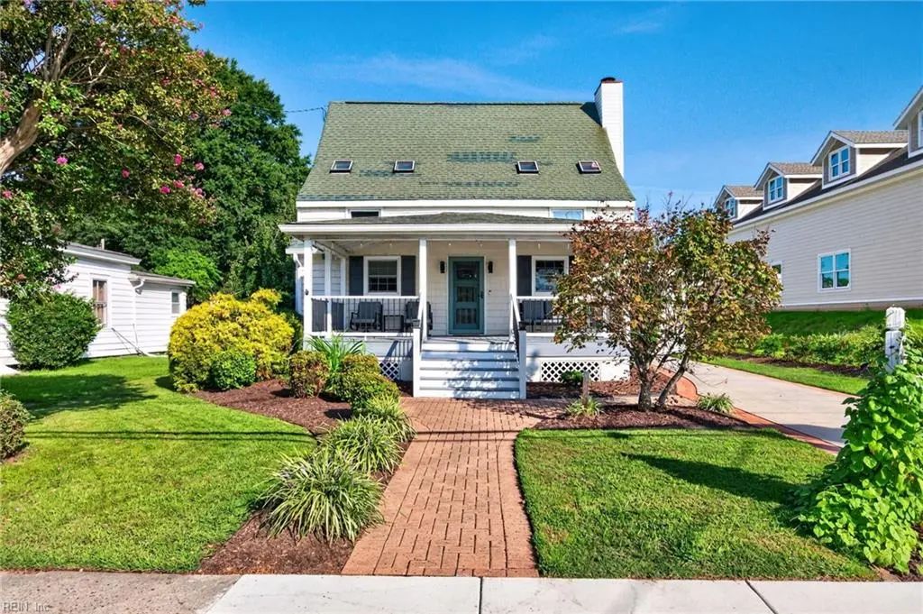 310 S Willard Ave, Hampton