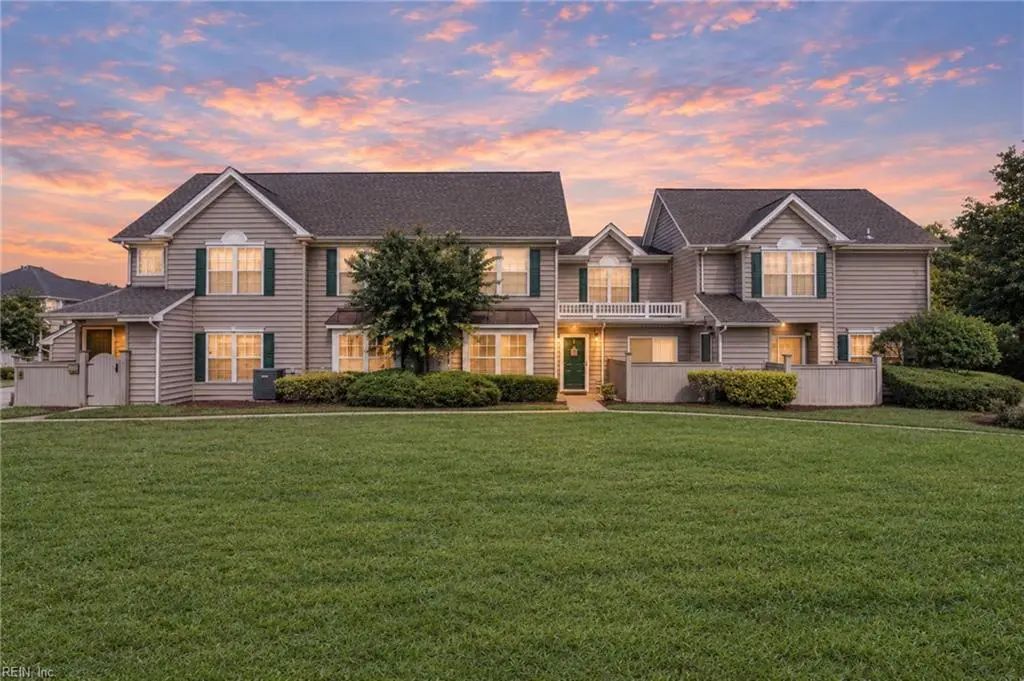 2359 Old Greenbrier Rd, Chesapeake