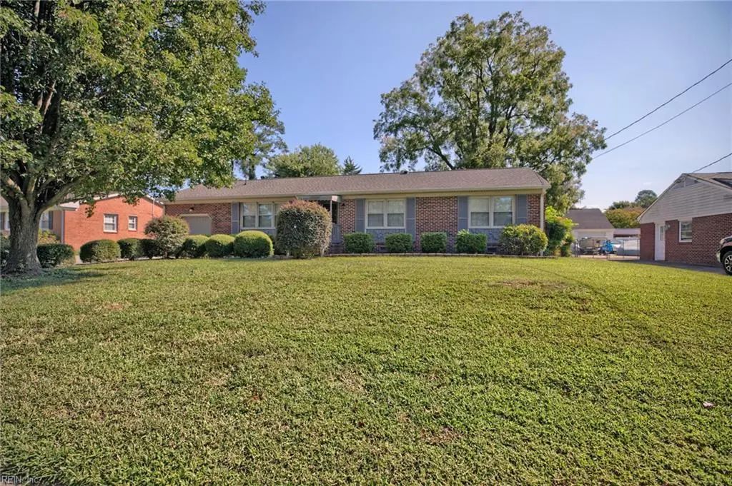 508 Spinnaker Rd, Newport News