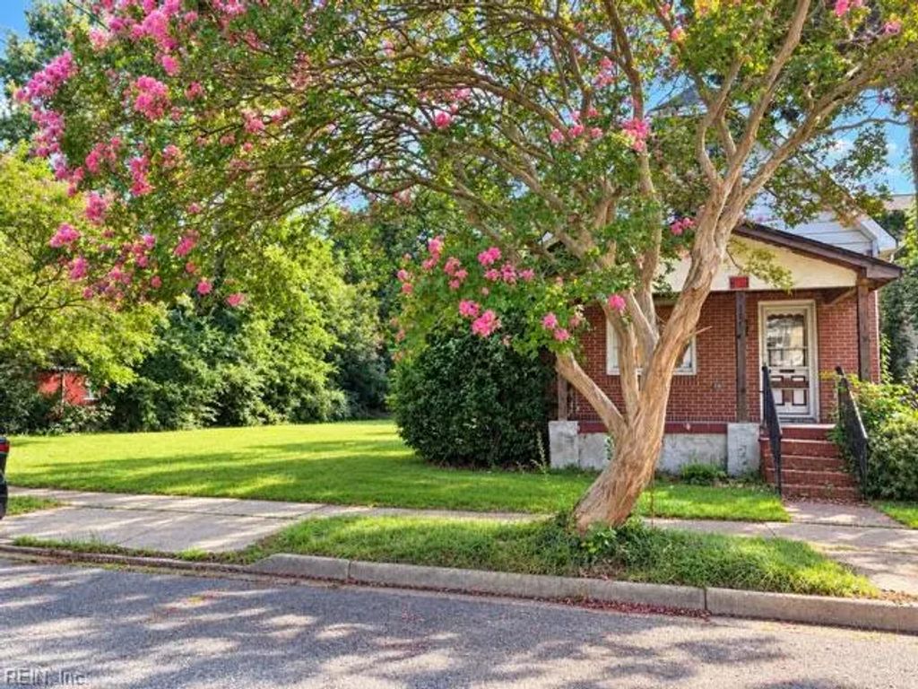 127 Filbert St, Norfolk