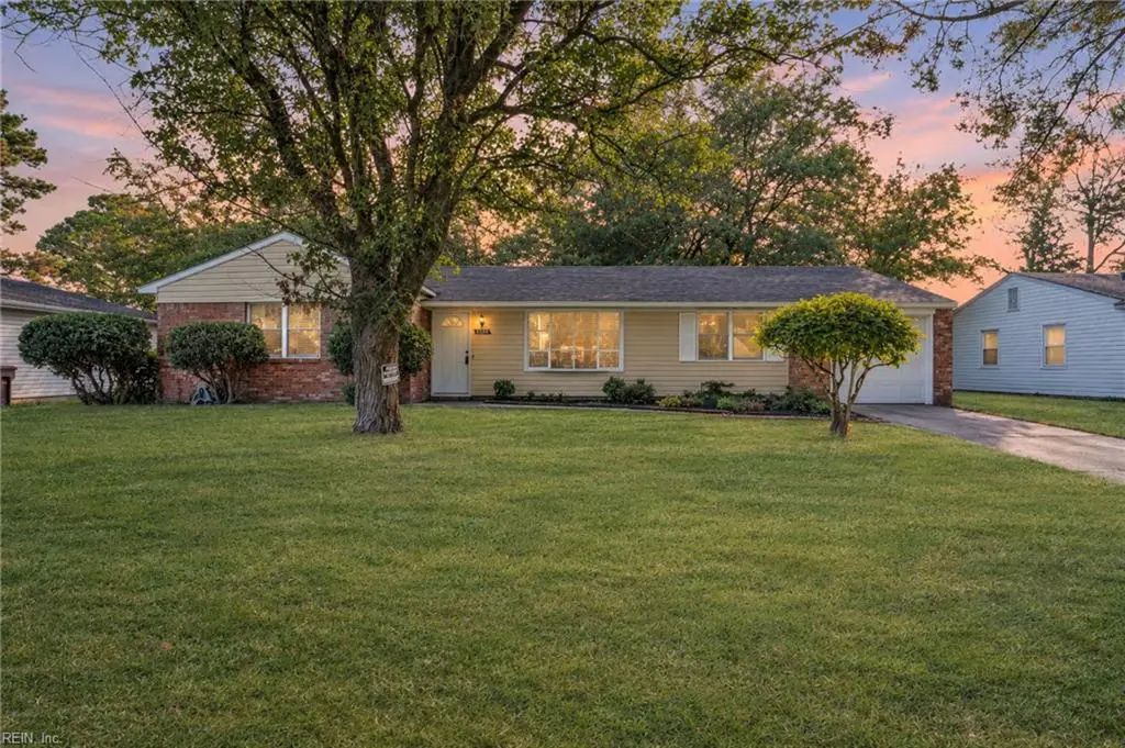 1209 Sir Galahad Dr, Chesapeake