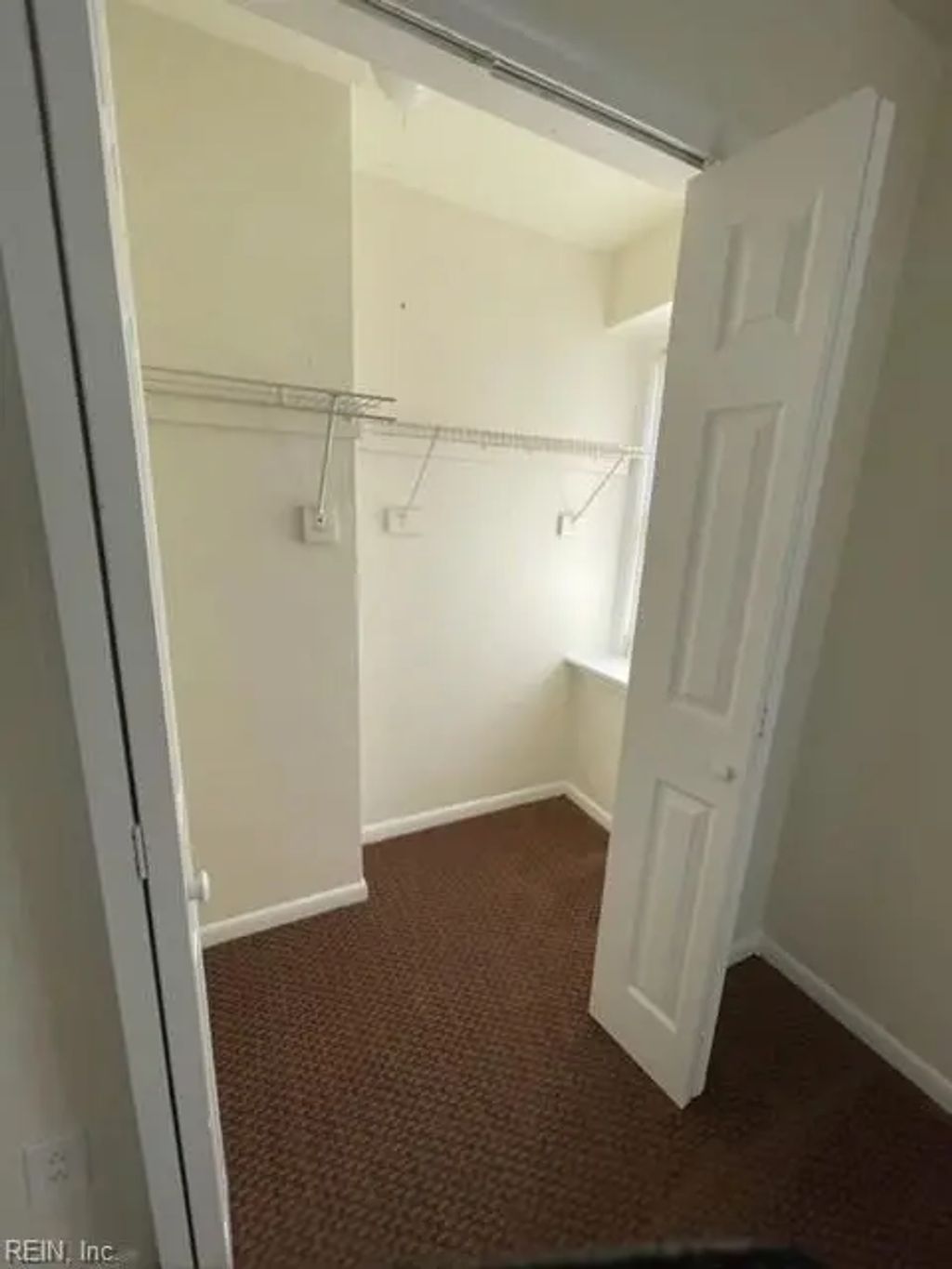 4025 S Plaza Trl, Virginia Beach